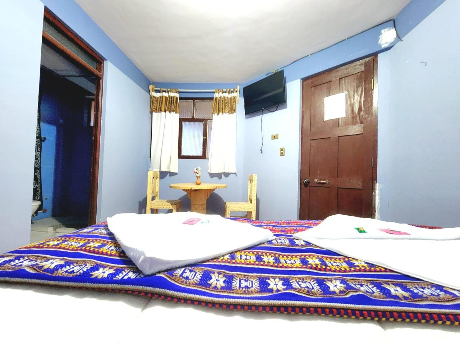 Hotel Aguilar Уюни Экстерьер фото
