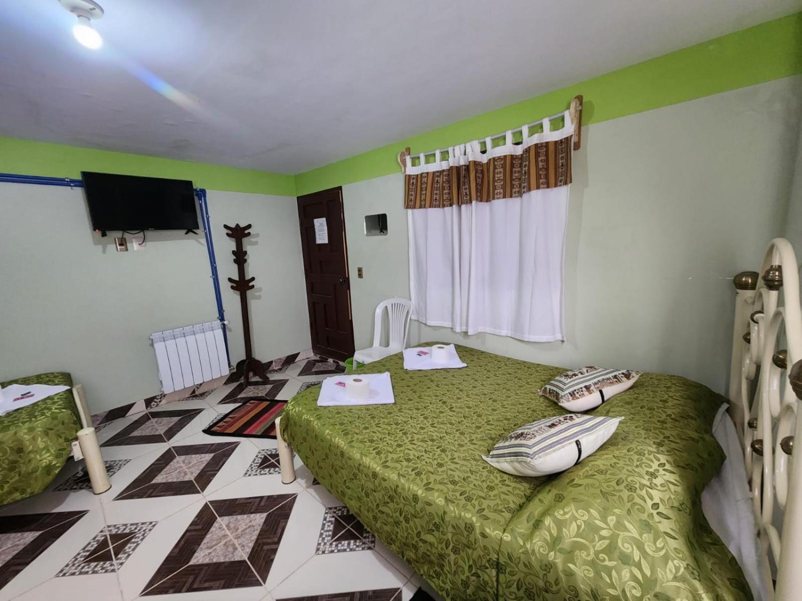 Hotel Aguilar Уюни Экстерьер фото