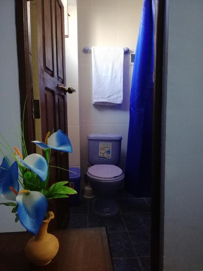 Hotel Aguilar Уюни Экстерьер фото