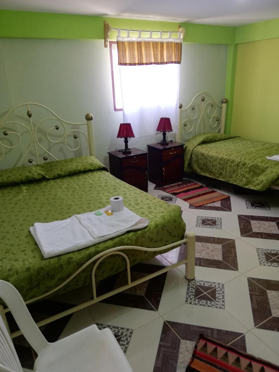 Hotel Aguilar Уюни Экстерьер фото