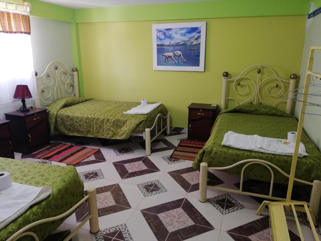 Hotel Aguilar Уюни Экстерьер фото